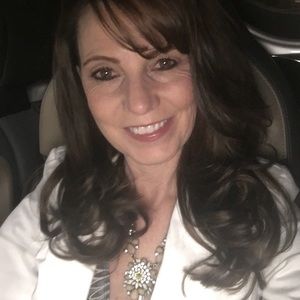 Meet your Posher, Tracy